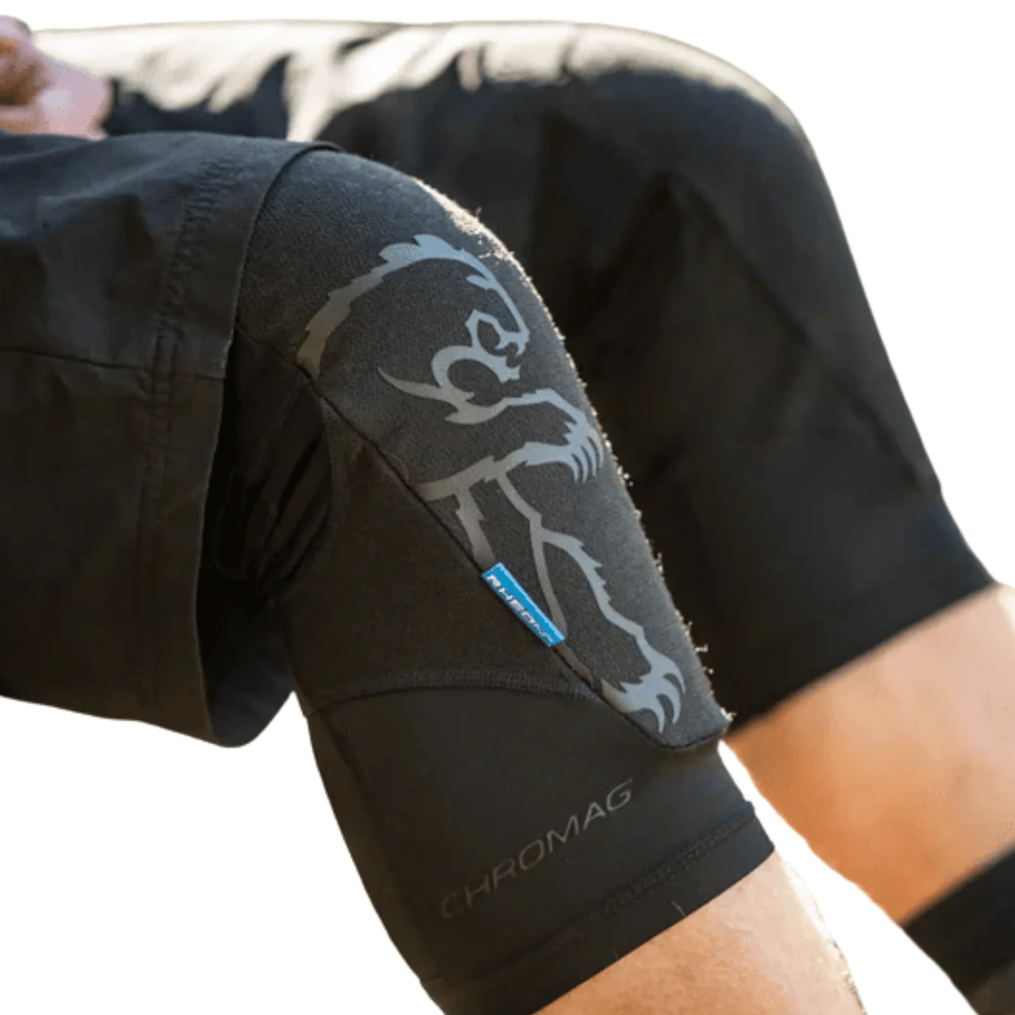 Chromag Shift Knee Pad - Image 3
